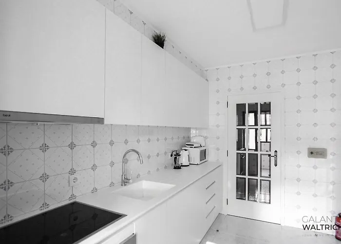 2bedroom Flat - Families, Remote Work, Downtown - Private Garage شقة *